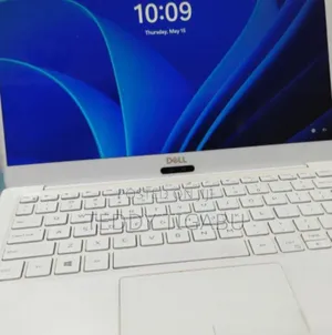 New Laptop Dell XPS 13 8GB Intel Core I7 SSD 512GB