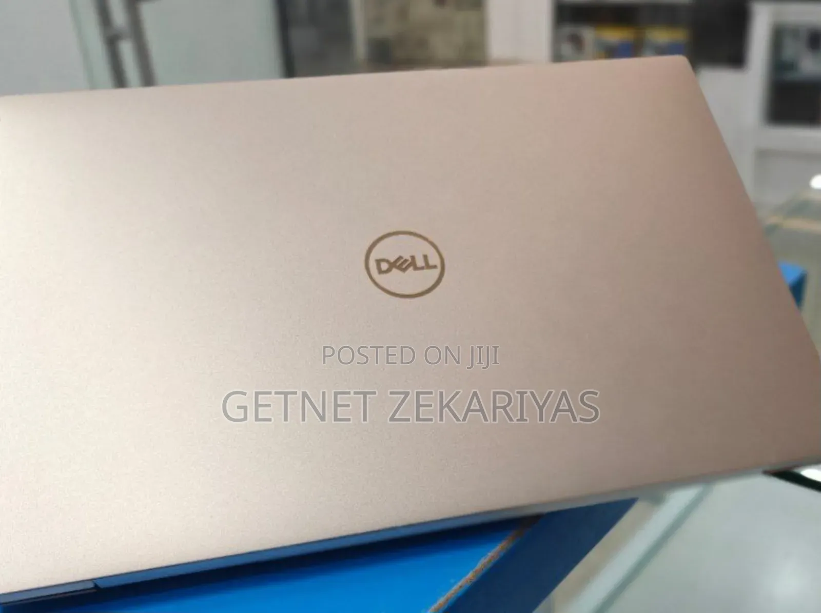 New Laptop Dell XPS 13 8GB Intel Core I7 SSD 512GB