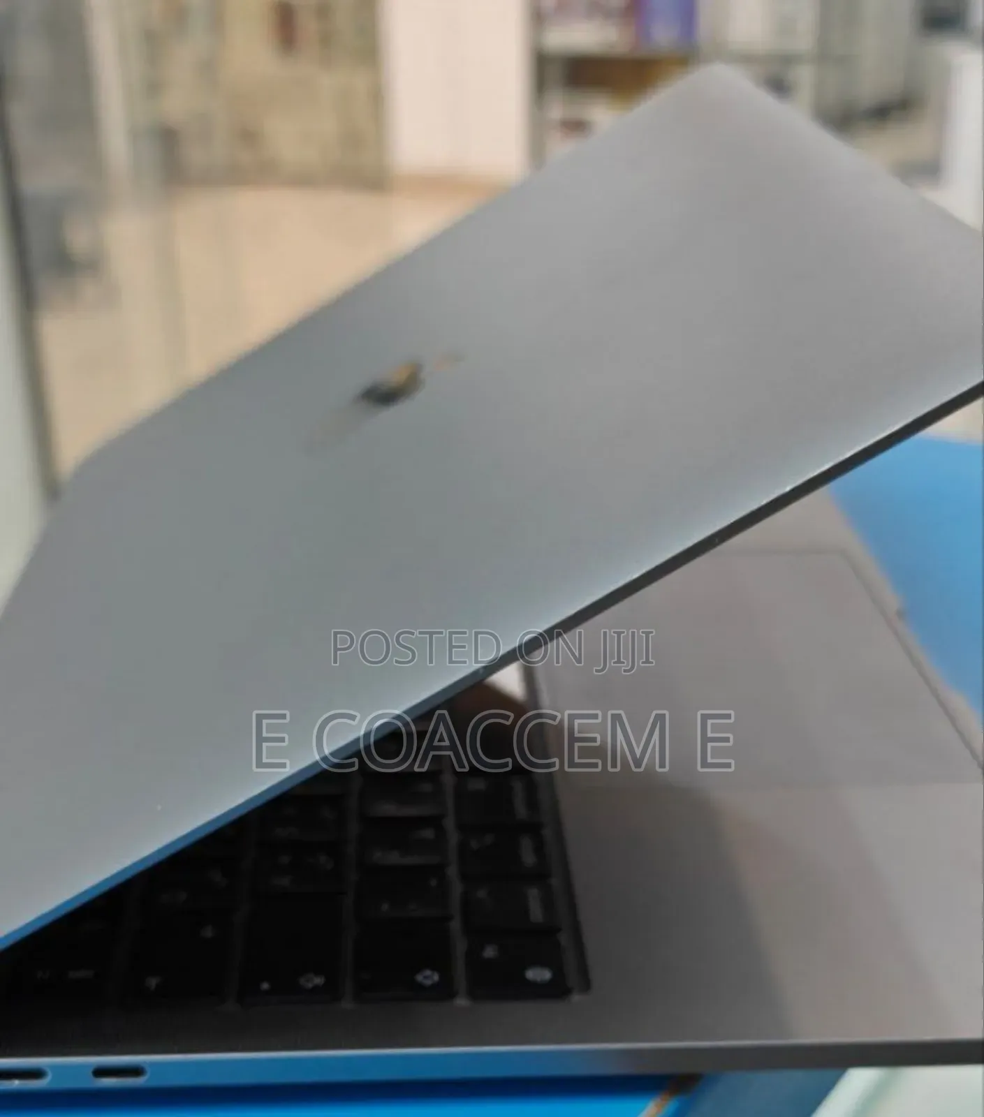 New Laptop Apple MacBook 8GB Apple M2 SSD 256GB