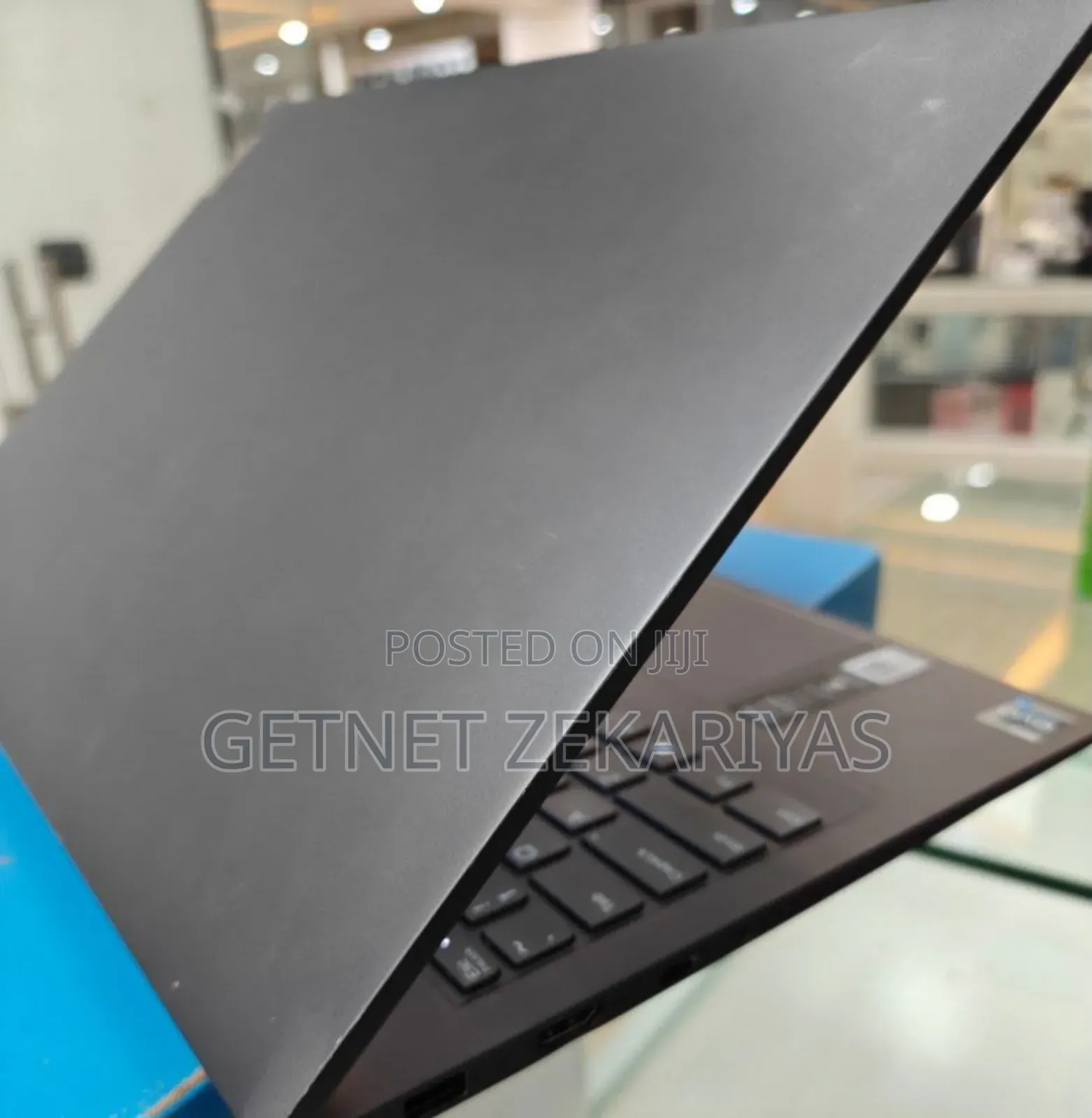 New Laptop Lenovo Yoga C930 32GB Intel Core I7 SSD 1T