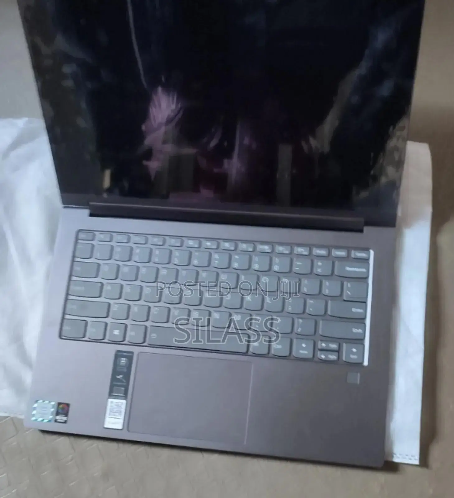 New Laptop Lenovo Yoga C930 16GB Intel Core I7 SSD 512GB