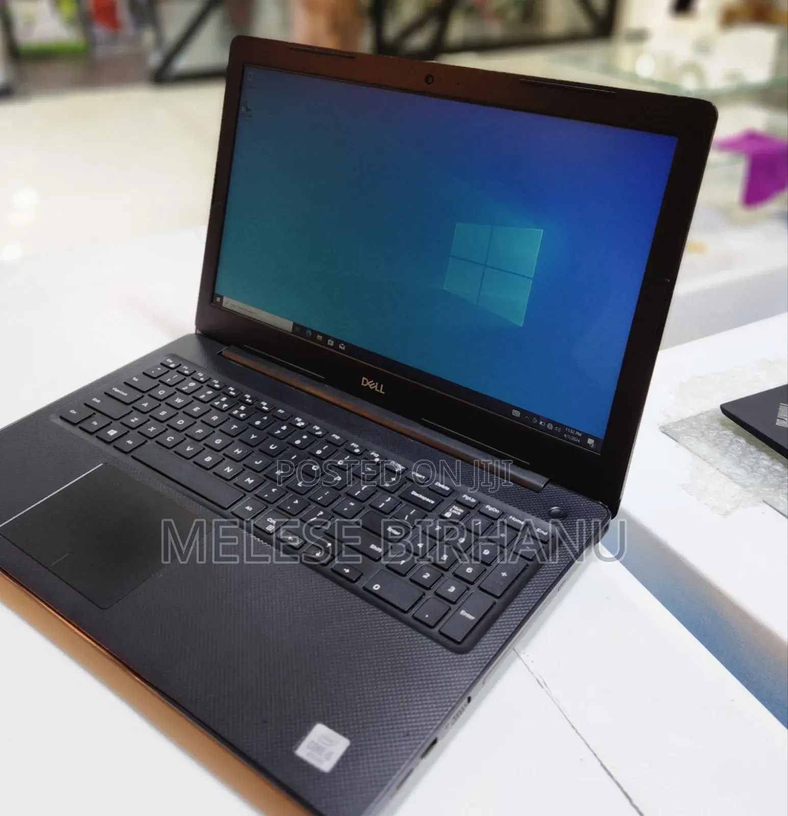 New Laptop Dell Vostro 1014 8GB Intel Core I5 HDD 1T