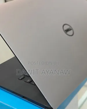 New Laptop Dell XPS 15 8GB Intel Core I5 SSD 1T