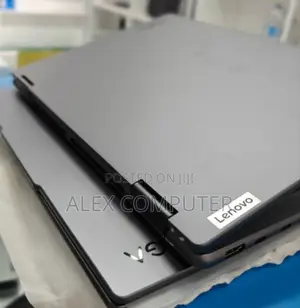 New Laptop Lenovo Yoga 7i 16GB Intel Core Ultra 7 SSD 1T