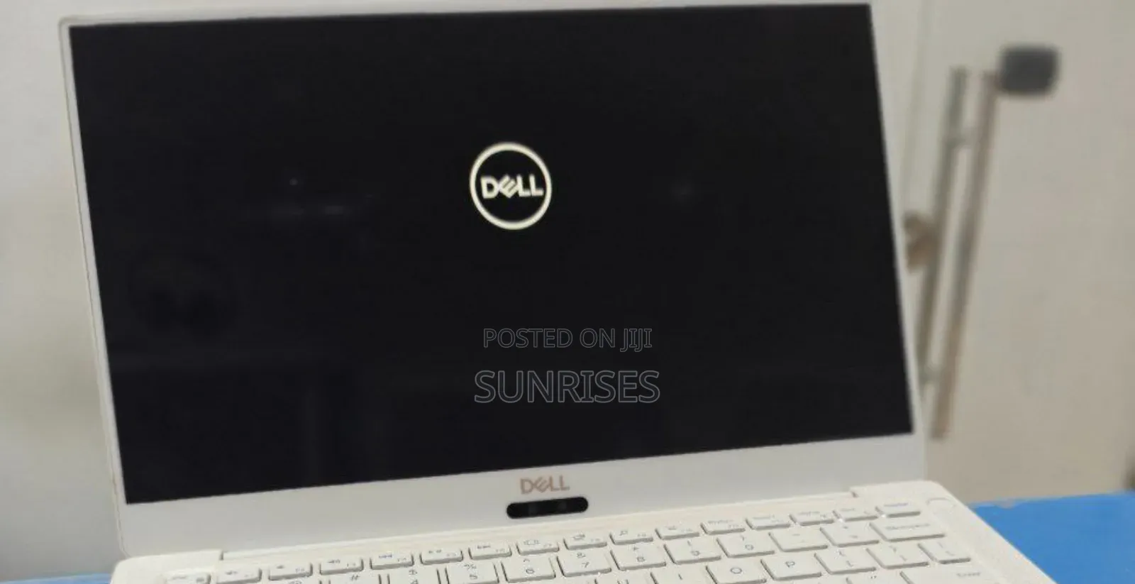 New Laptop Dell XPS 13 8GB Intel Core I7 SSD 512GB