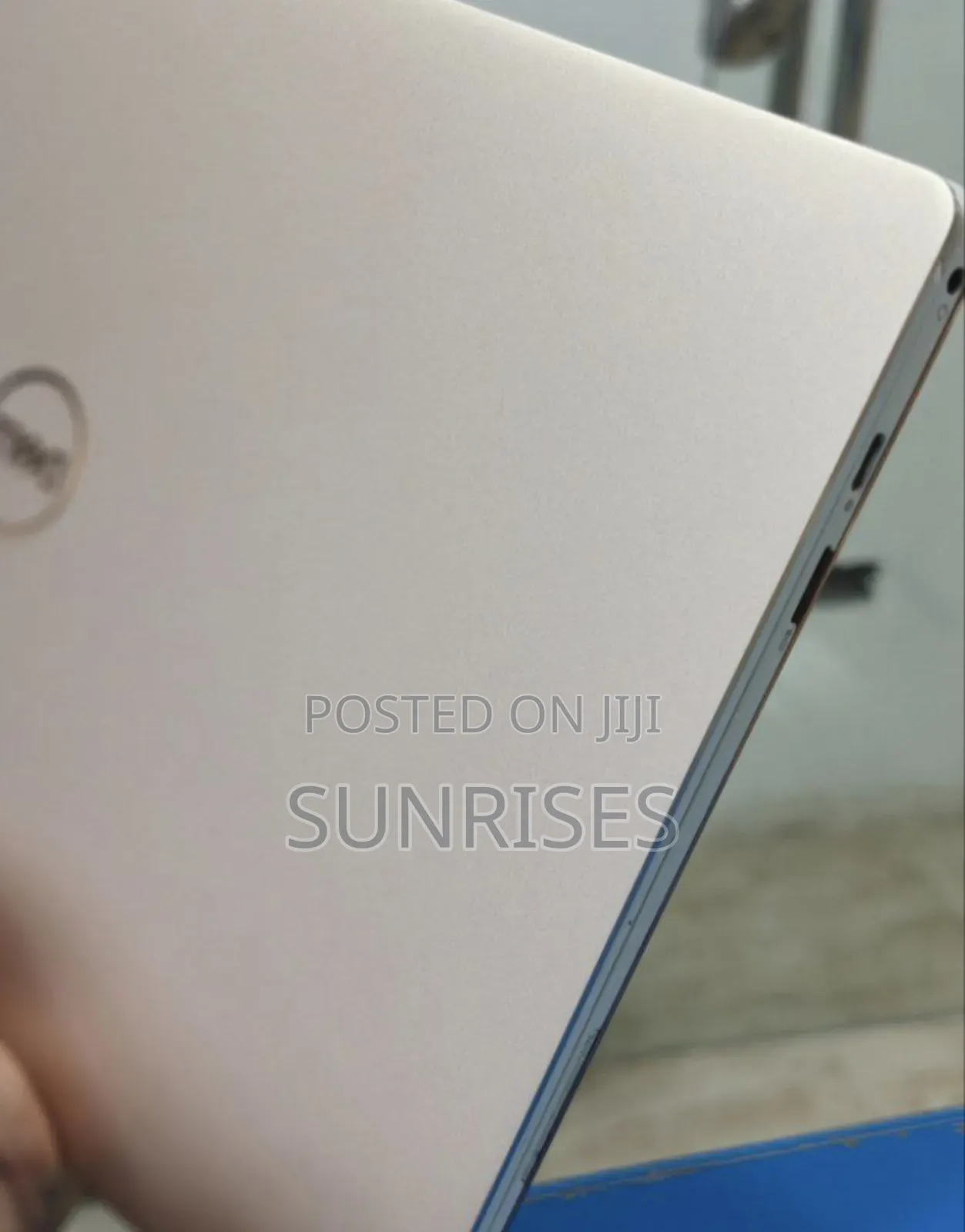 New Laptop Dell XPS 13 8GB Intel Core I7 SSD 512GB