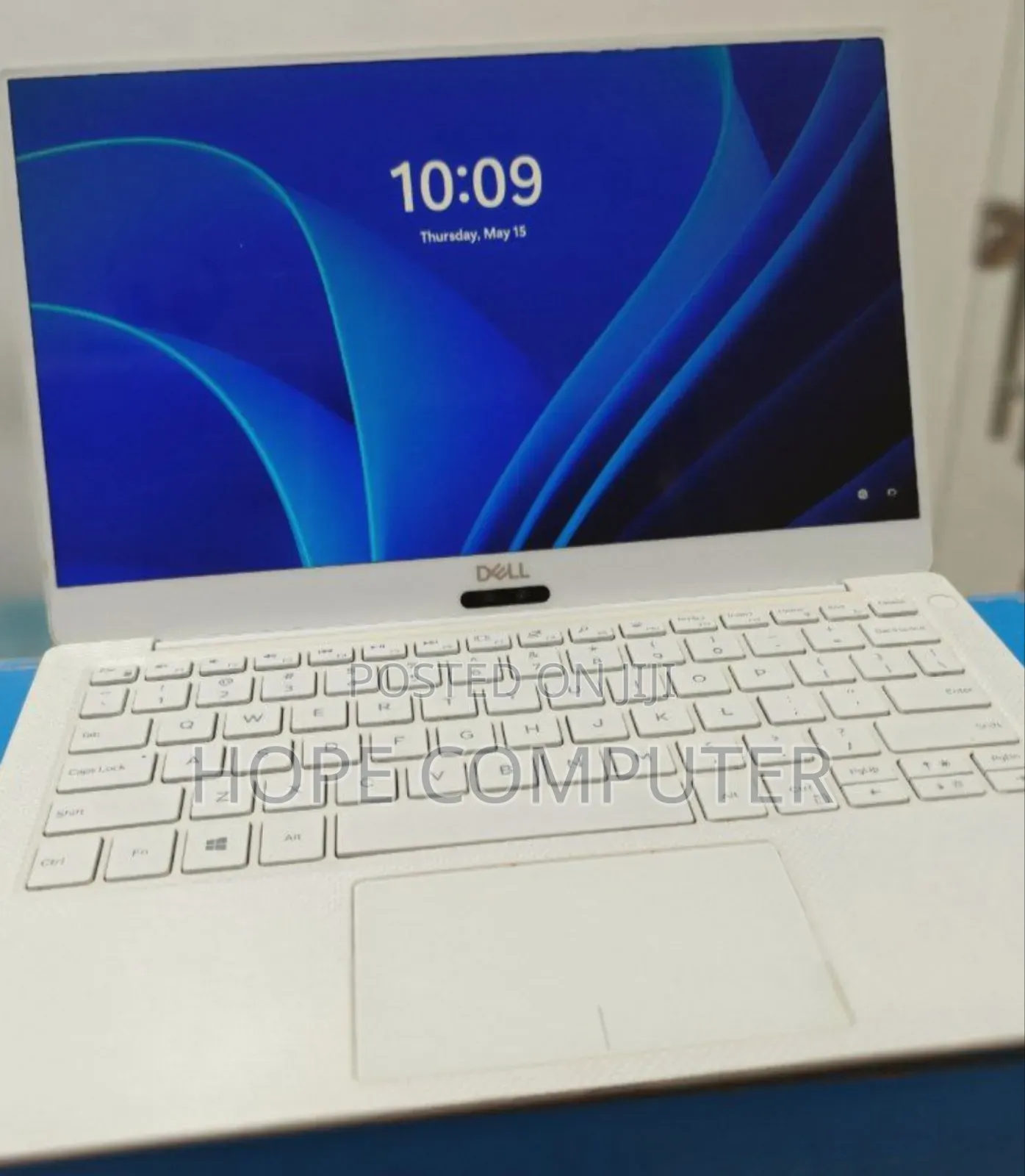 New Laptop Dell XPS 13 8GB Intel Core I7 SSD 512GB