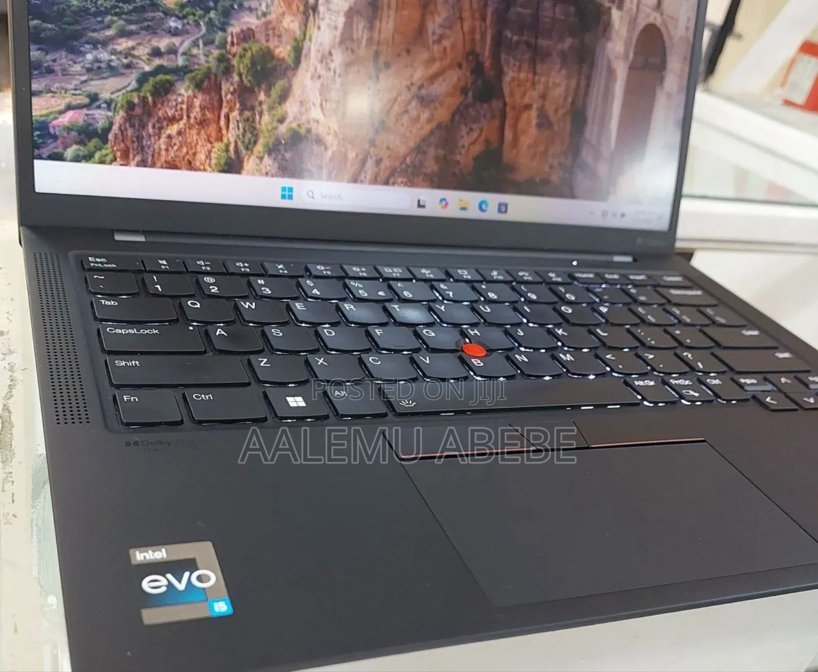 New Laptop Lenovo ThinkPad X1 Carbon 16GB Intel Core I5 SSD 512GB