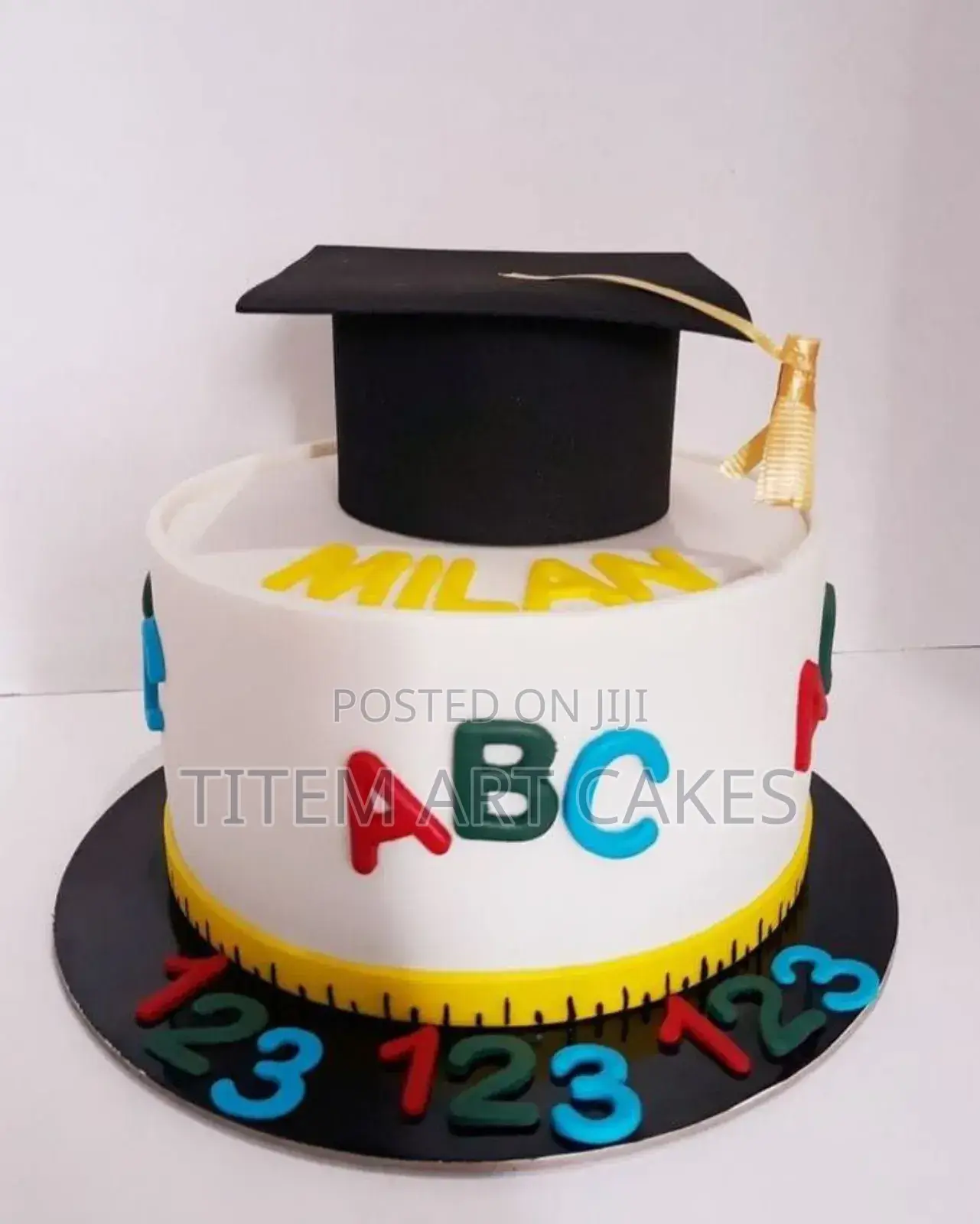 Graduation Ake for Kids