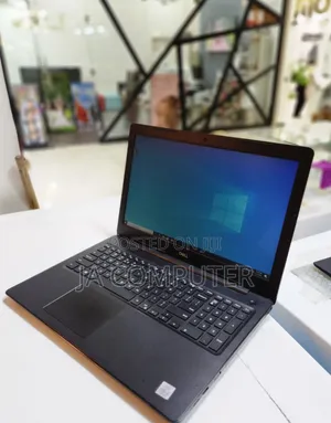 New Laptop Dell Vostro V13 8GB Intel Core I5 SSD 1T