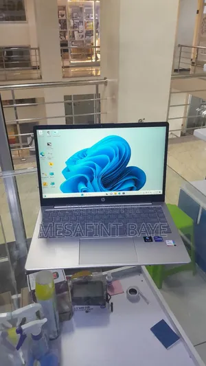 New Laptop HP Stream Notebook 16GB Intel Core I7 SSD 1T