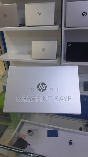 New Laptop HP Stream Notebook 16GB Intel Core I7 SSD 1T