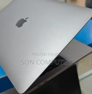 New Laptop Apple MacBook Air 2022 M2 8GB Intel Core I5 SSD 256GB