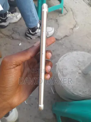 New Apple iPhone 7 Plus 128 GB White