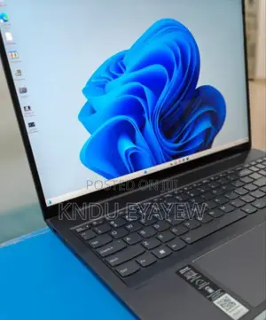 New Laptop Lenovo Yoga 11e 32GB Intel Core I7 SSD 1T