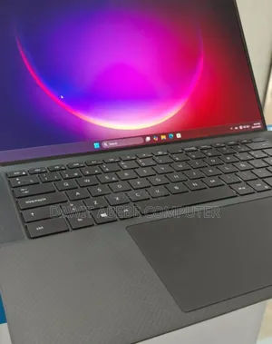 Photo - New Laptop Dell XPS 15 16GB Intel Core i7 SSD 512GB