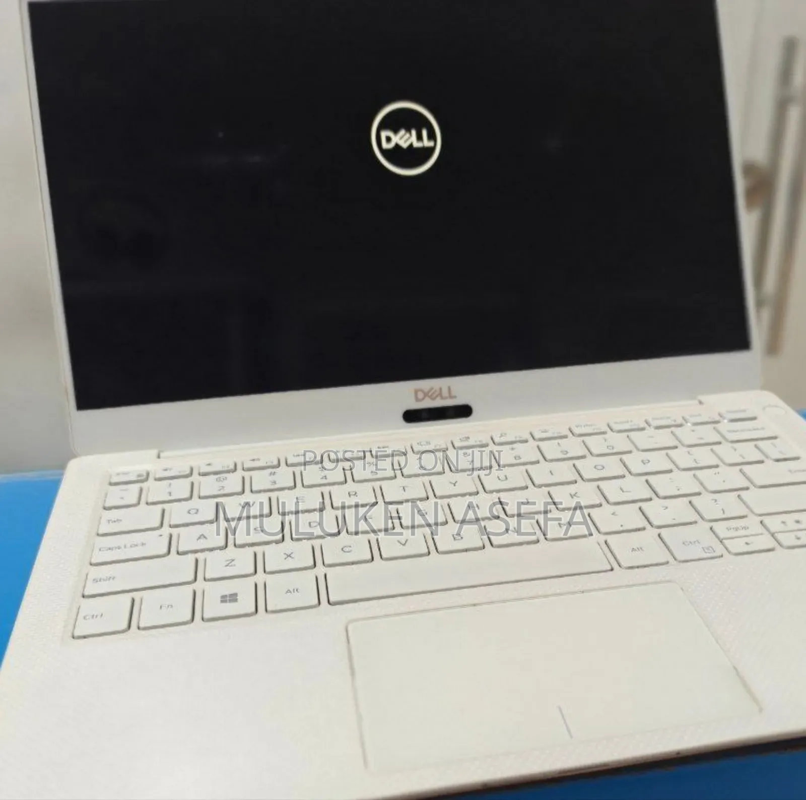 New Laptop Dell XPS 13 8GB Intel Core I7 SSD 512GB