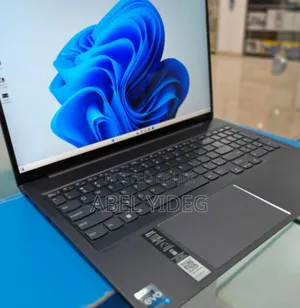 New Laptop Lenovo 32GB Intel Core I7 SSD 1T