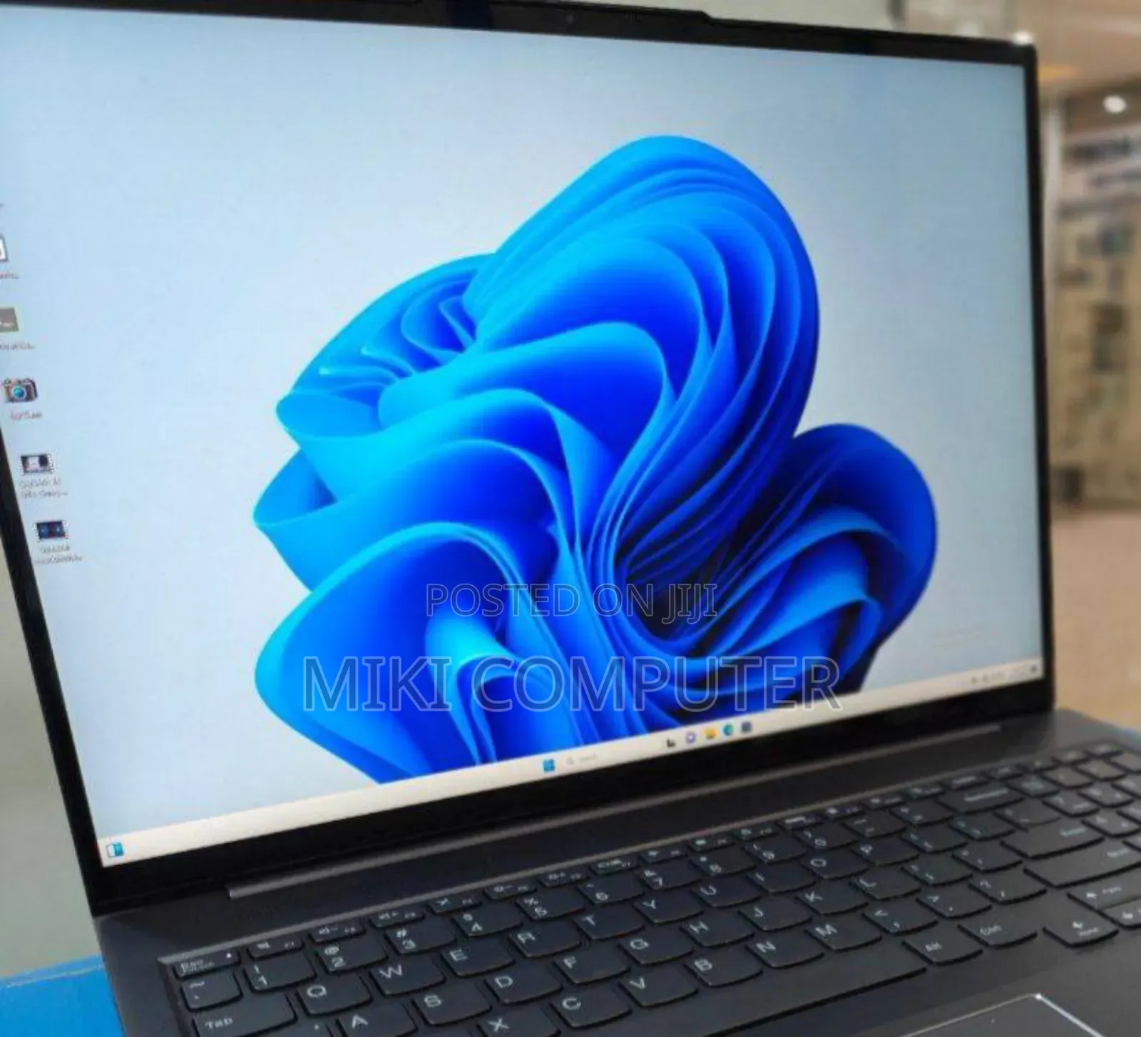 New Laptop Lenovo Yoga 3 32GB Intel Core I7 SSD 1T
