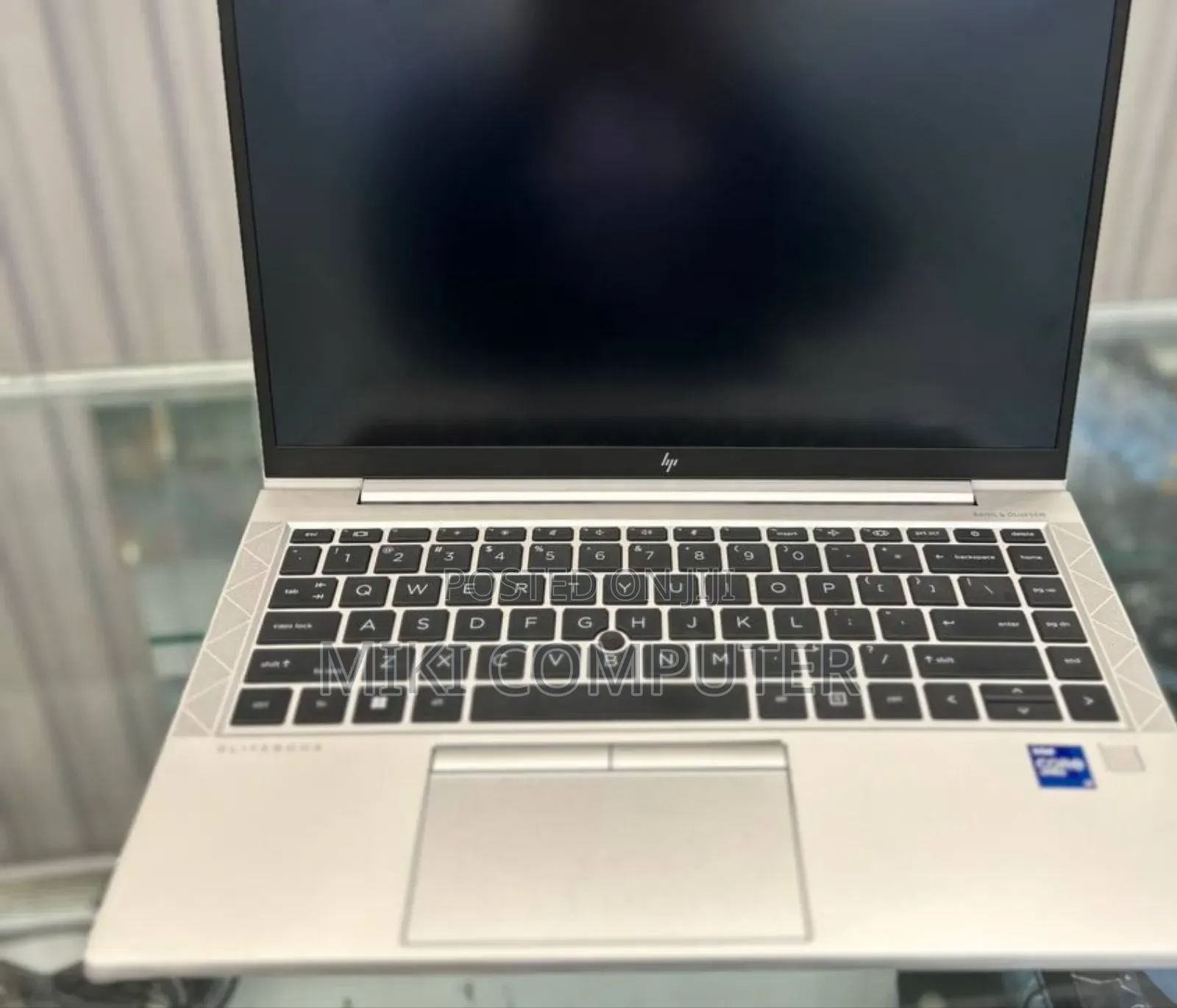 New Laptop HP EliteBook 840 G8 16GB Intel Core I7 SSD 512GB
