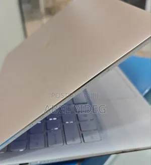 New Laptop Dell XPS 13 8GB Intel Core I7 SSD 512GB