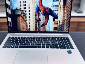 New Laptop HP EliteBook 840 10 16GB Intel Core I7 SSD 1T