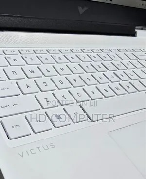 New Laptop HP Victus 16 16GB AMD Ryzen 7 SSD 1T