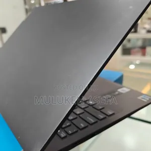 Photo - New Laptop Lenovo Yoga 11e 32GB Intel Core I7 SSD 1T