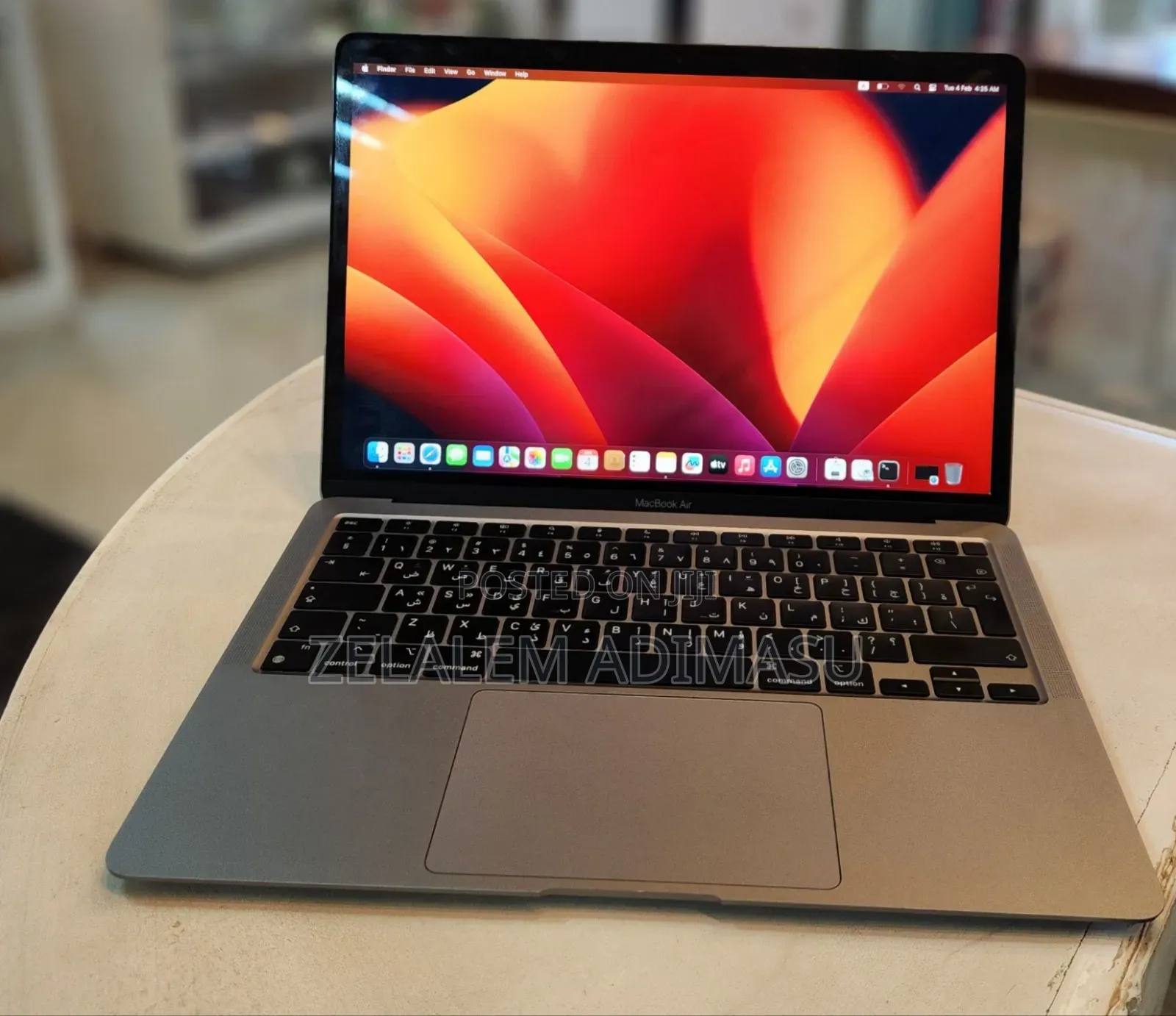 New Laptop Apple MacBook Air 2020 M1 8GB Apple M1 SSD 256GB