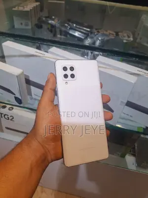 Photo - New Samsung Galaxy A42 5G 128 GB White