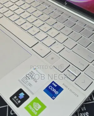 New Laptop HP Envy 14 16GB Intel Core I7 SSD 1T