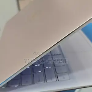 New Laptop Dell XPS 13 8GB Intel Core I7 SSD 512GB