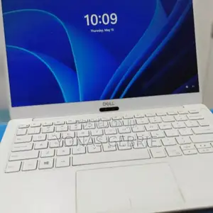 New Laptop Dell XPS 13 8GB Intel Core I7 SSD 512GB