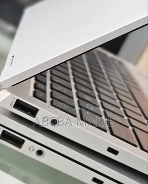 New Laptop HP EliteBook 1040 G8 16GB Intel Core I7 SSD 1T