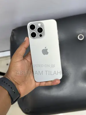 Apple iPhone 15 Pro Max 256 GB Silver
