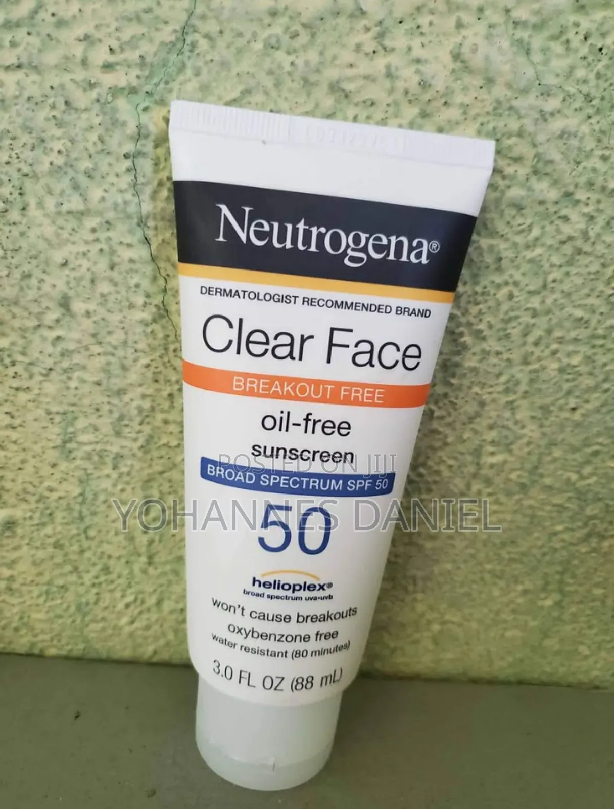Neutrogena Clear Face Sunscreen