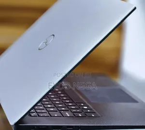 Photo - New Laptop Dell XPS 15 16GB Intel Core I7 SSD 512GB