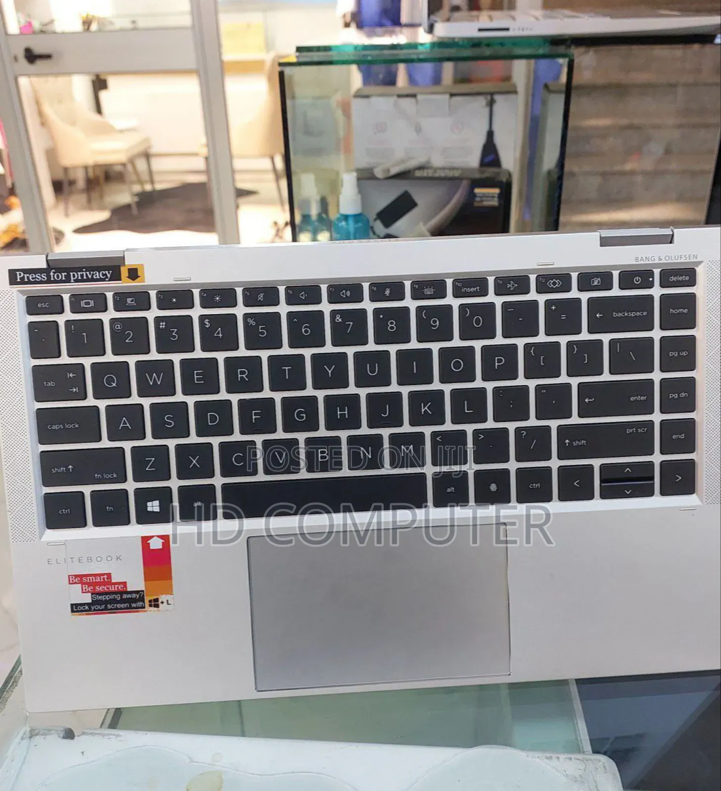 New Laptop HP EliteBook X360 1040 G7 16GB Intel Core I7 SSD 512GB