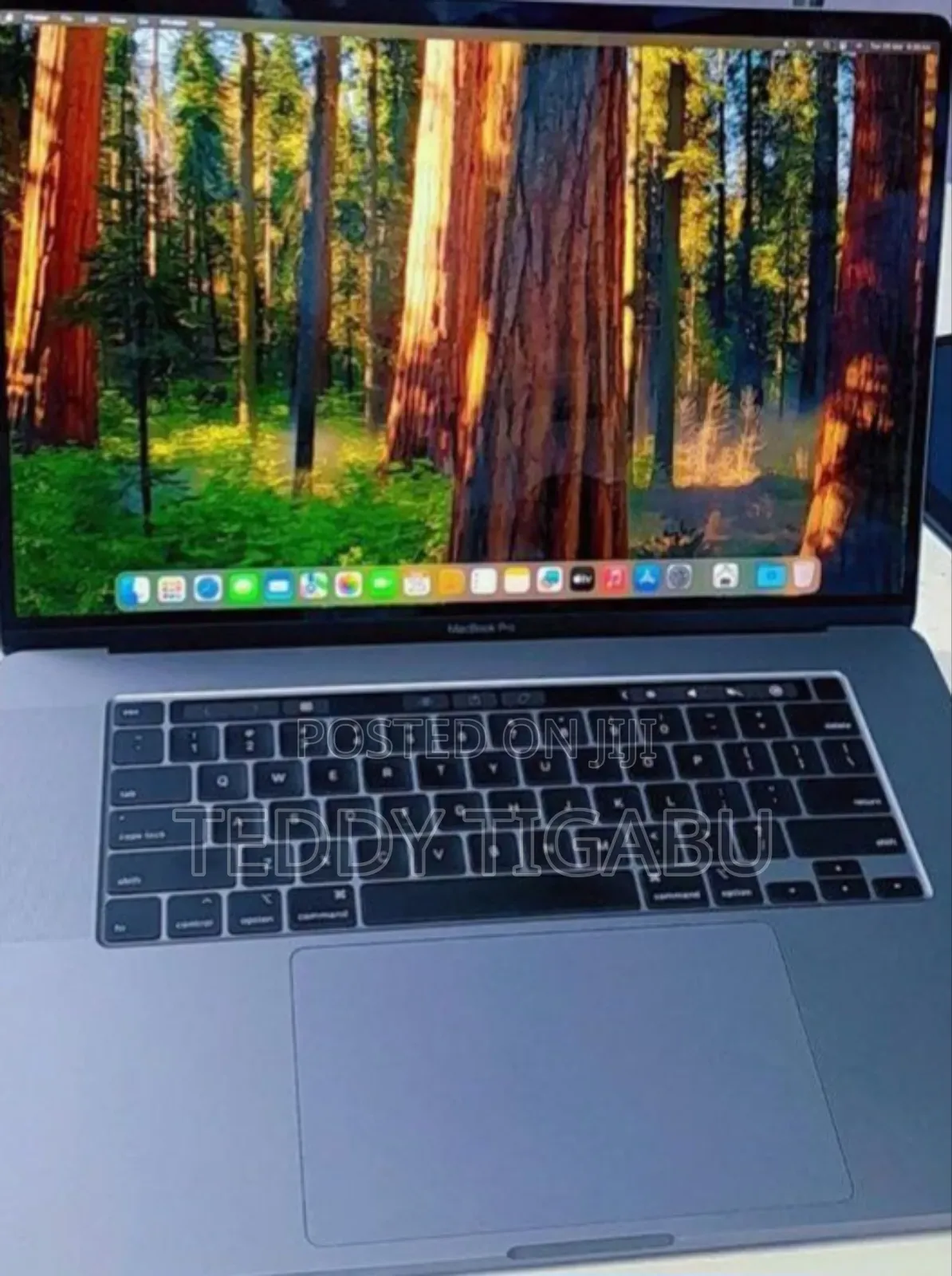 New Laptop Apple MacBook Pro 2019 16GB Intel Core I9 SSD 1T