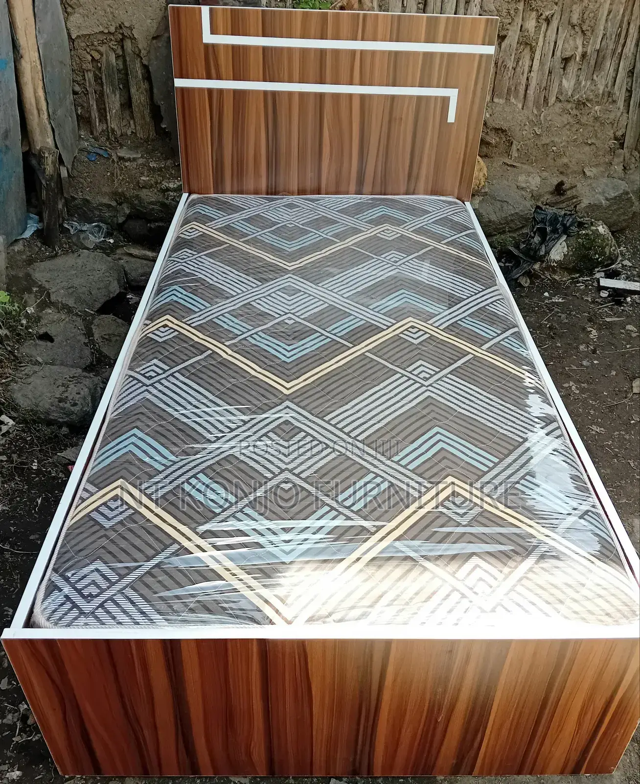 1 Meter Laminet Alga (አልጋ) ከፍራሽ ጋር