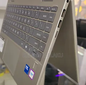 New Laptop HP Envy X360 8GB Intel Core I5 SSD 512GB