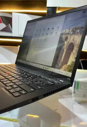 New Laptop Lenovo ThinkPad T14s G4 32GB Intel Core I7 SSD 1T