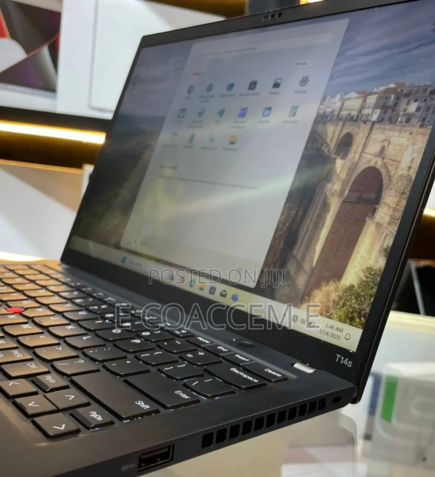 New Laptop Lenovo 32GB Intel Core I7 SSD 1T