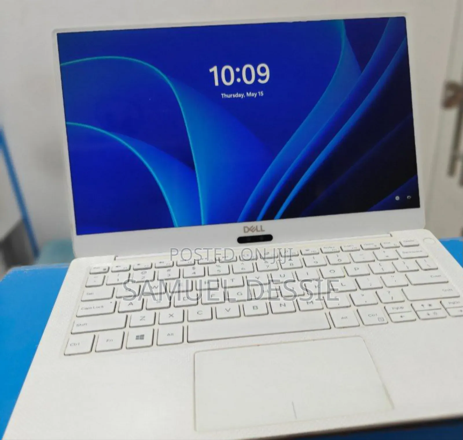 New Laptop Dell XPS 13 8GB Intel Core I7 SSD 512GB