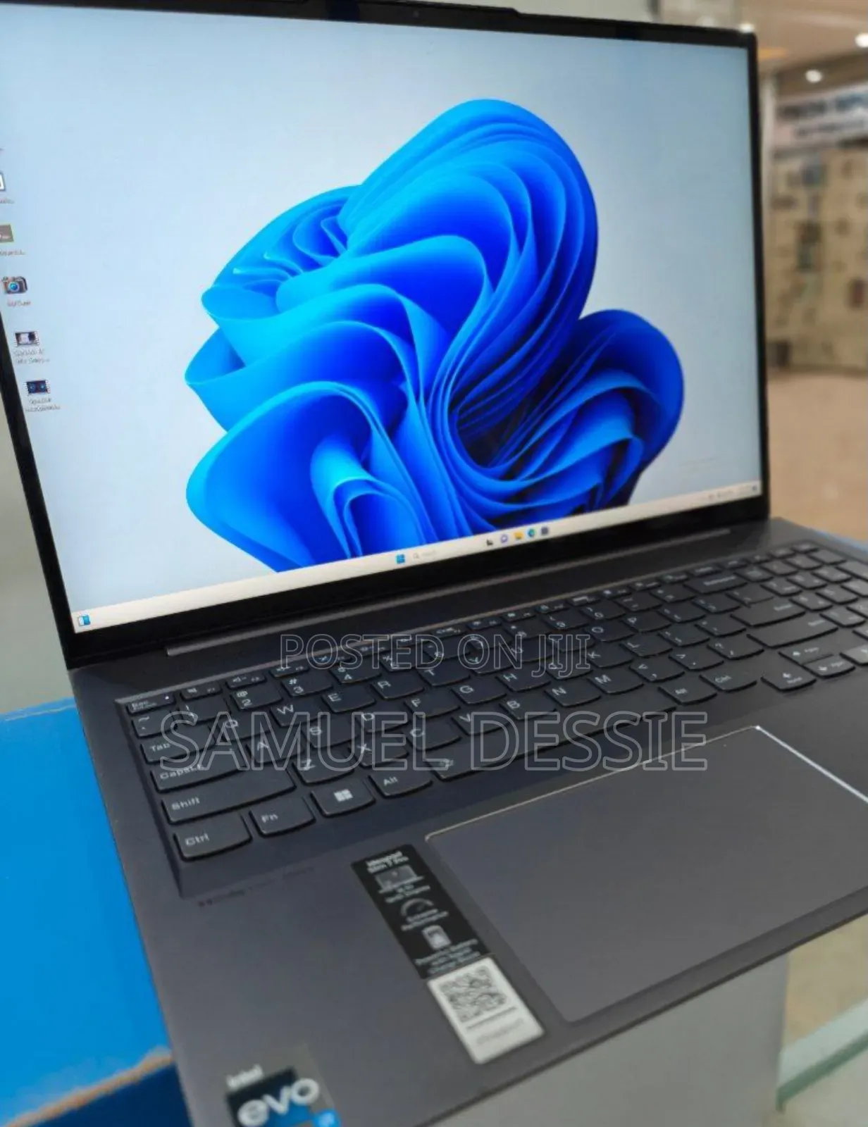 New Laptop Lenovo ThinkPad Yoga 32GB Intel Core I7 SSD 1T