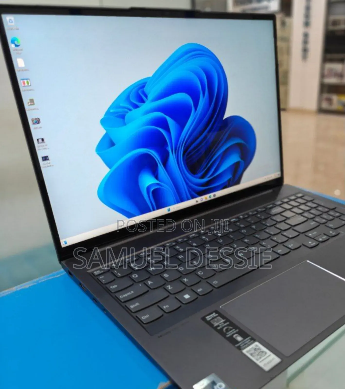 New Laptop Lenovo ThinkPad Yoga 32GB Intel Core I7 SSD 1T