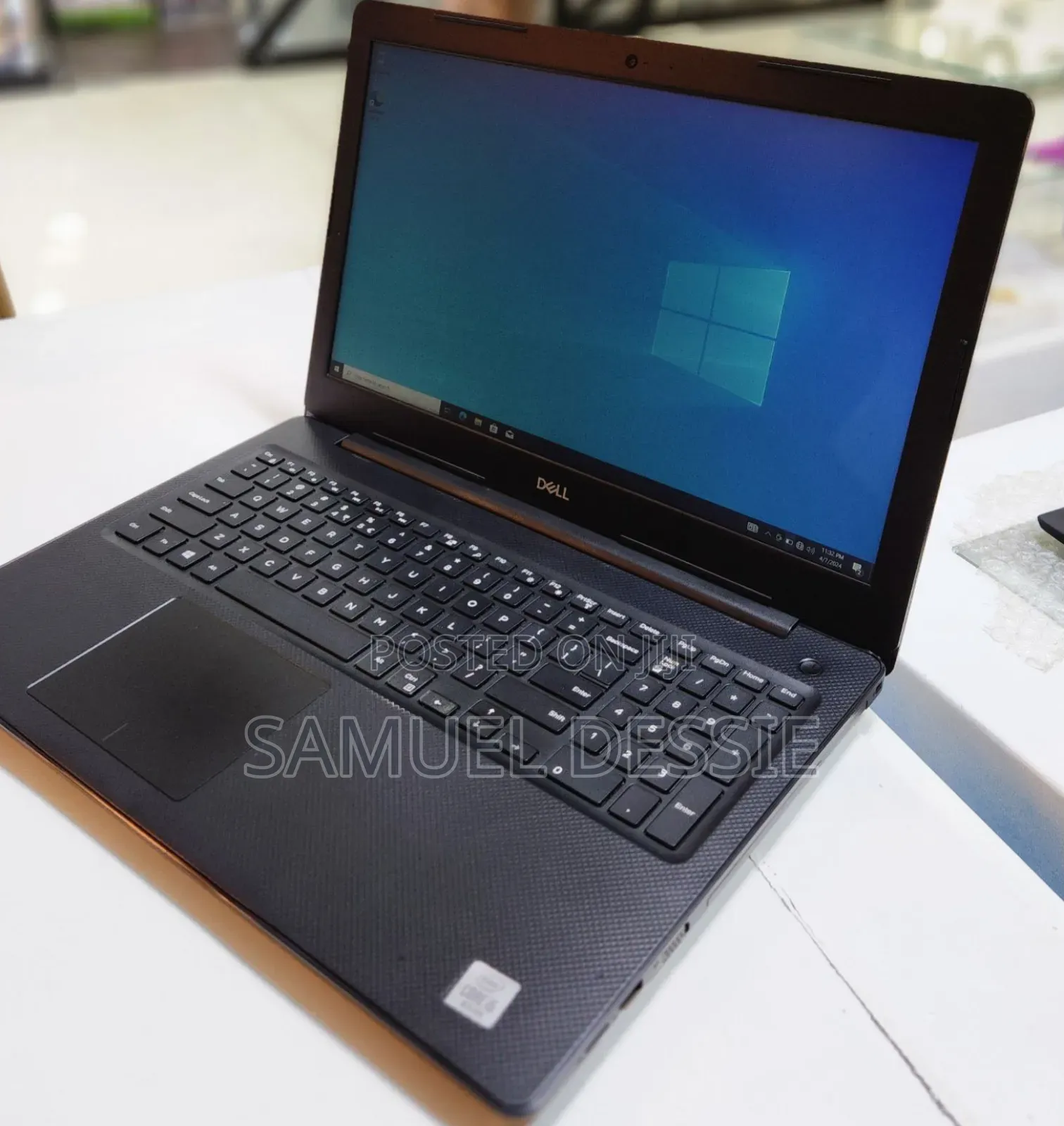 New Laptop Dell Vostro 1015 8GB Intel Core I5 HDD 1T