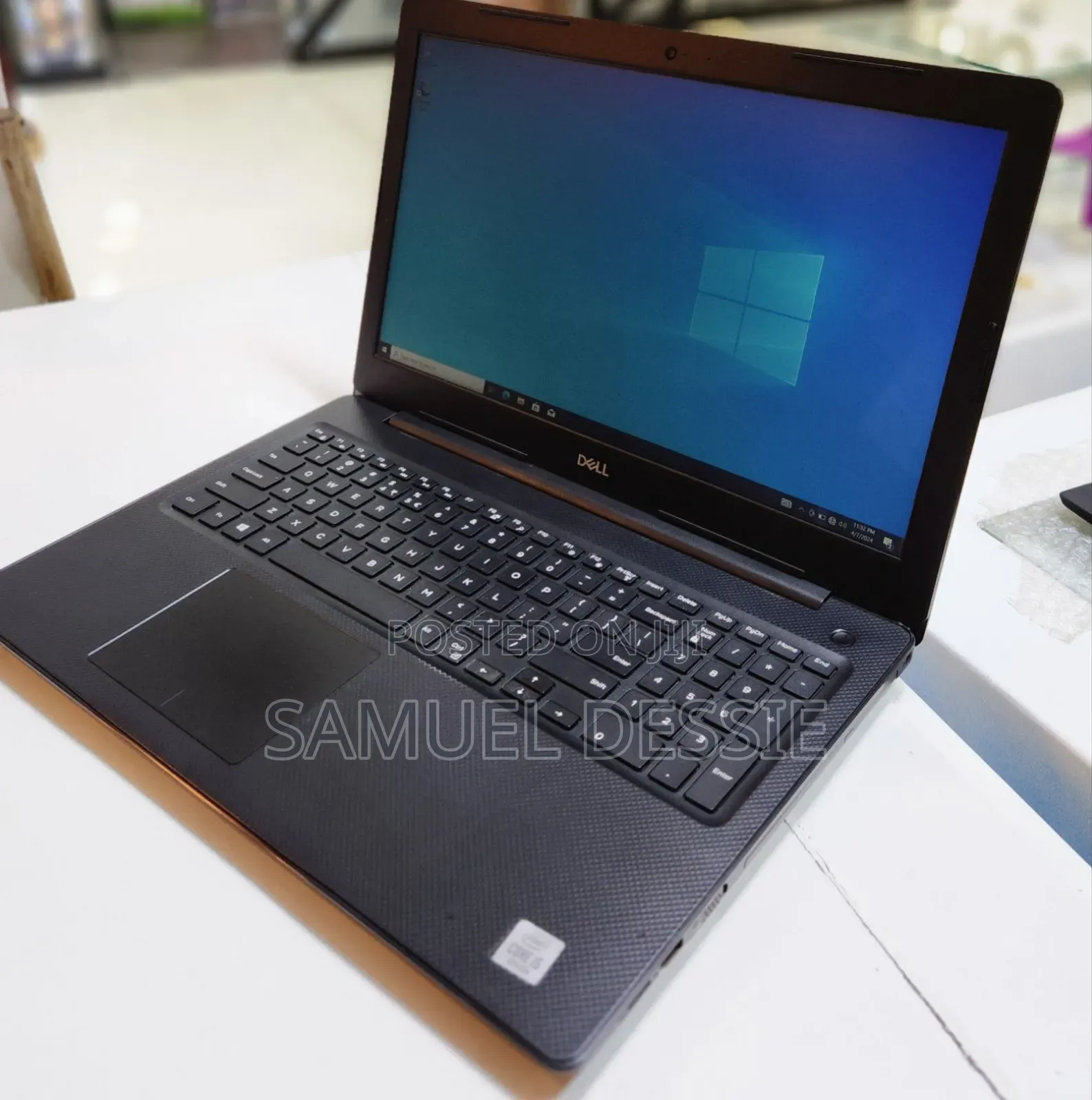 New Laptop Dell Vostro 1015 8GB Intel Core I5 HDD 1T
