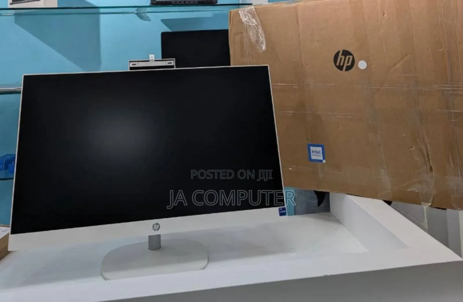 New Desktop Computer HP 200 G4 All-in-One 8GB Intel Core I7 SSD 512GB