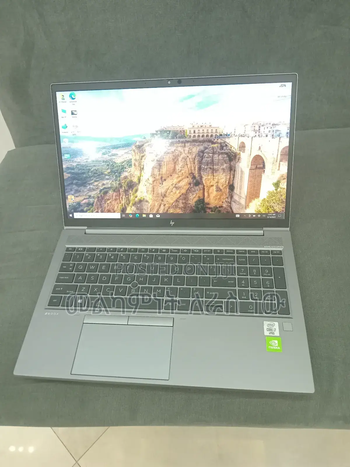 New Laptop HP ZBook Firefly 15 G7 16GB Intel Core I7 SSD 512GB